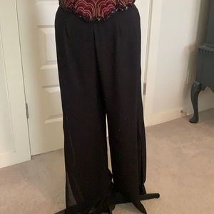 Black elegant formal pants- size 6. Flattering!